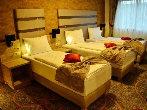 HOTEL BARIL