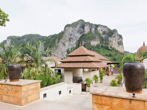AO NANG CLIFF BEACH RESORT