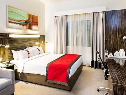 HOLIDAY INN EXPRESS DUBAI INTERNET CITY