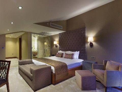 RAMADA RESORT BY WYNDHAM KUSADASI AND GOLF