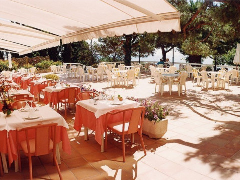 H TOP CALETA PALACE (Platja d'Aro)