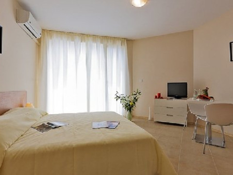 Emberly Holiday Village