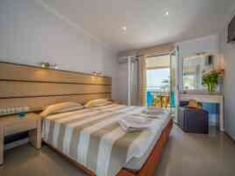 Natalie Hotel
