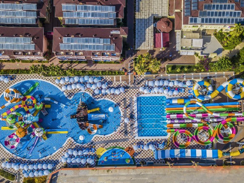 LONICERA WORLD HOTEL