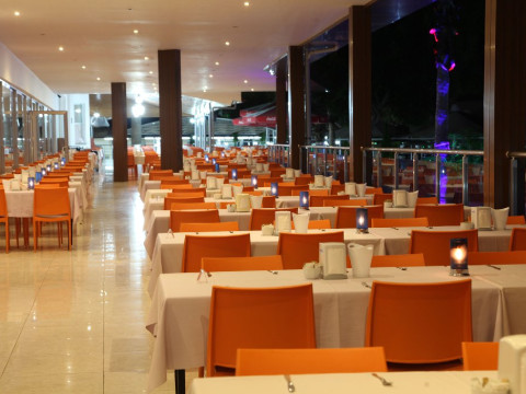 LONICERA WORLD HOTEL