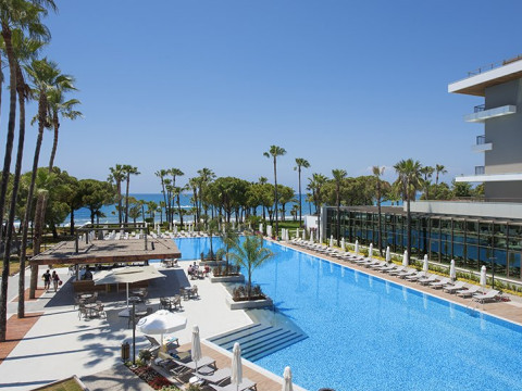 ACANTHUS CENNET BARUT COLLECTION