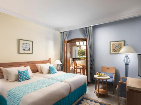 ROYAL LAGOONS RESORT