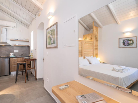 Aloni Cottages