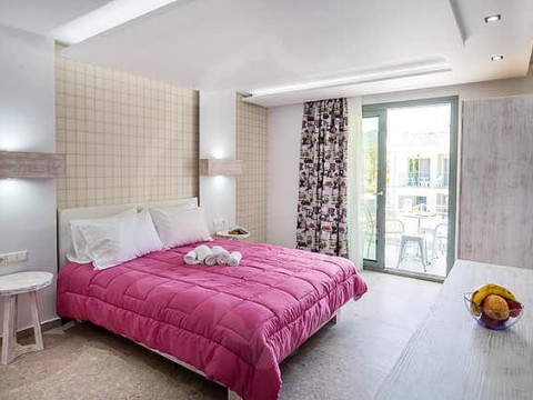The Elegant Apartments (Pefkari)