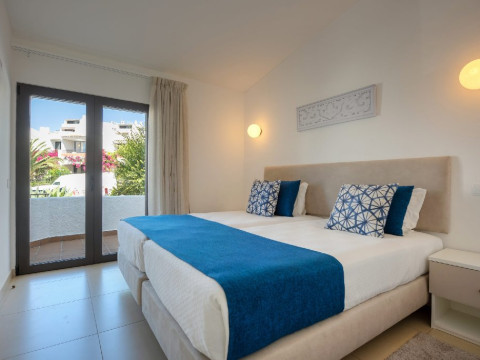 3HB Golden Beach