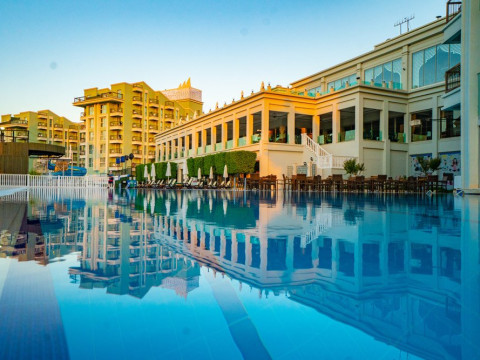 ROYAL ATLANTIS RESORT
