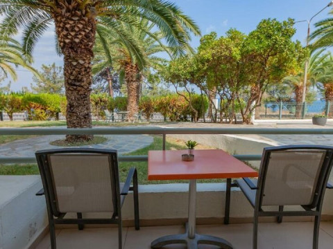 ESPERIDES SOFRAS RESORT  - Glikadi