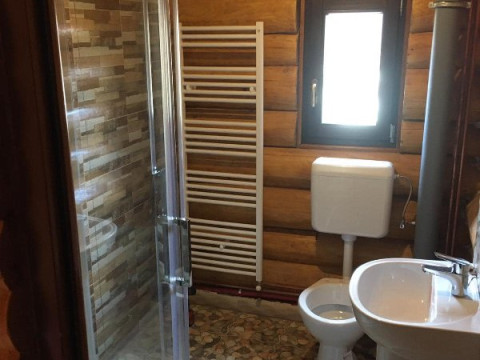 Cabana Lupului (Coada Lacului)