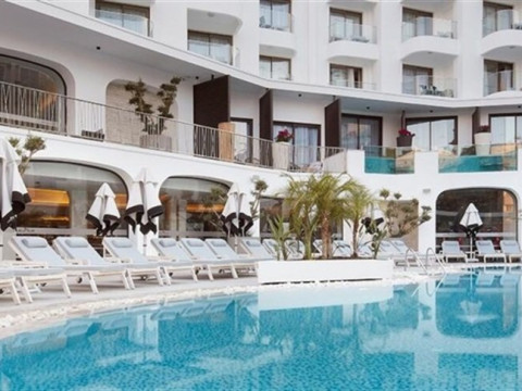 LALILA BLUE SUITES