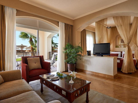IBEROTEL MAKADI BEACH