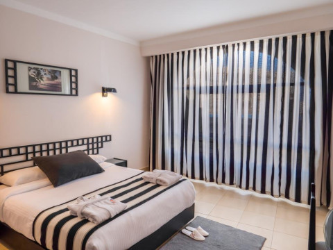 SUNNY DAYS RESORT SPA AND AQUA PARK