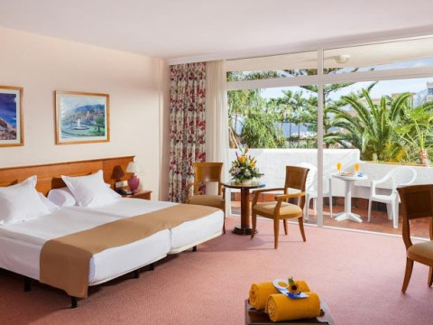 BLUE SEA PUERTO RESORT (TURISM SENIORI PESTE 55 ANI)