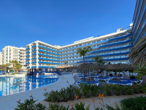 TAHITI PLAYA AND SUITES (Santa Susanna)