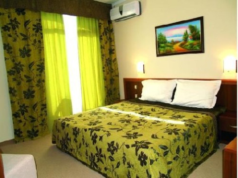 GRENADA - Oferta speciala