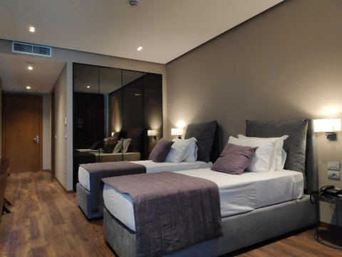 SUPREME HOTEL AND SPA (DURRES-GOLEM)