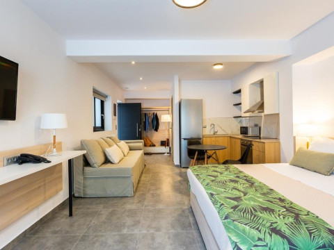 T Hotel Premium Suites 