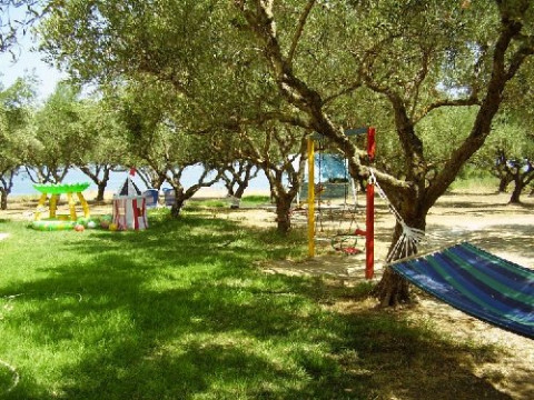 Kavos Psarou Studios & Apartaments