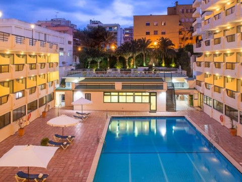 Tryp Bosque