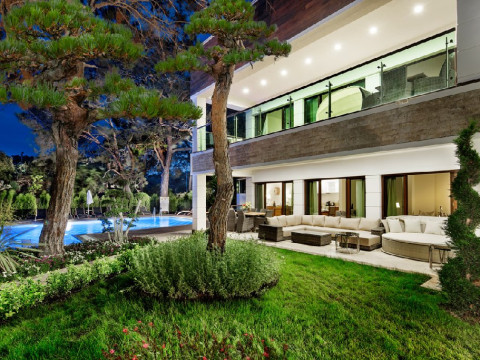 NIRVANA MEDITERRANEAN EXCELLENCE 