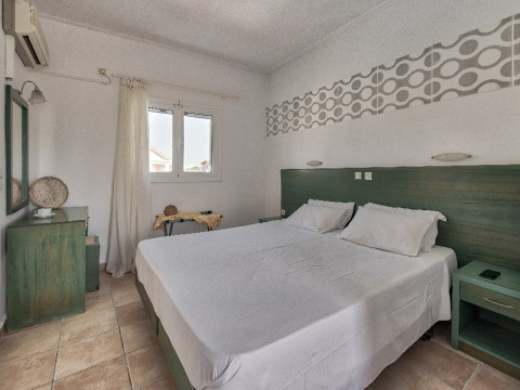 ECORESORT ZEFYROS (Agios Kiriko)