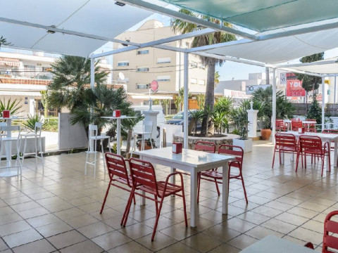 APARTAMENTOS SAN ANTONIO BEACH