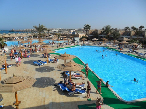 ALADDIN BEACH