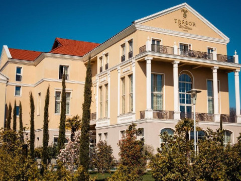 TRESOR LE PALAIS