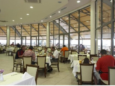 PARK GOLDEN BEACH - Oferta speciala