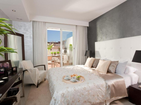 CORTIJO DEL MAR RESORT (Estepona)