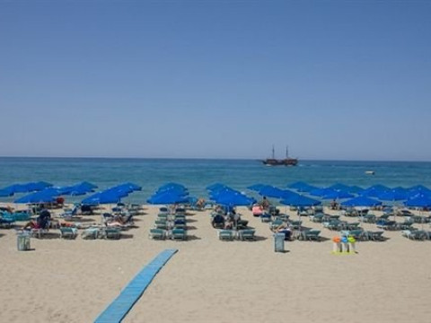 Pearl Beach Hotel