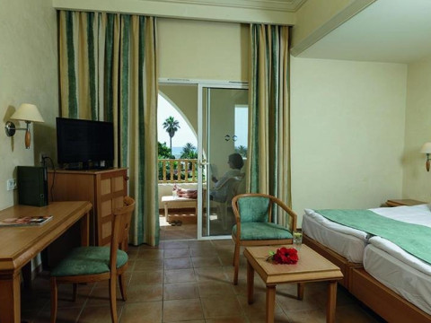 CALIMERA DELFINO BEACH RESORT