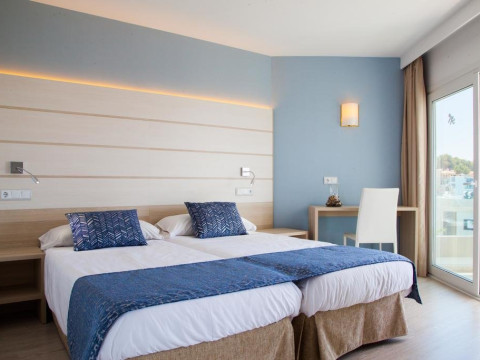 Tomir Portals Suites