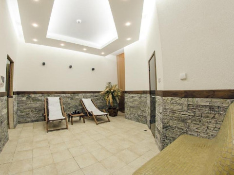 GREEN LIFE FAMILY APARTMENTS 