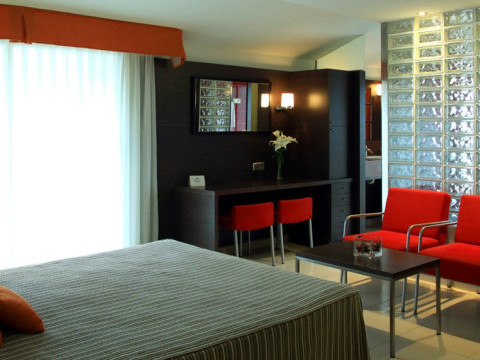 Aqua Hotel Montagut