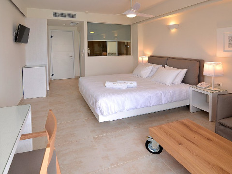 Insula Alba Resort  Spa (Adults Only, 16+)