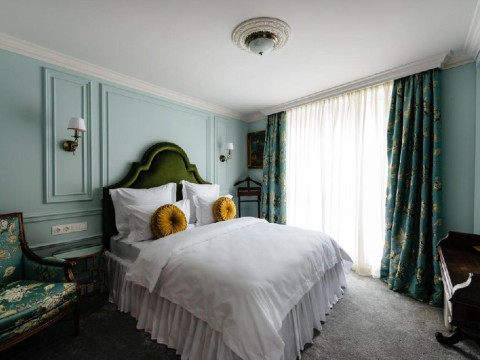 . Hotel Ateneea Luxury Rooms