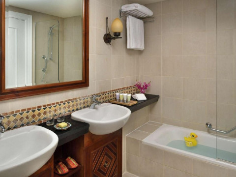 Movenpick Resort and Residences Aqaba