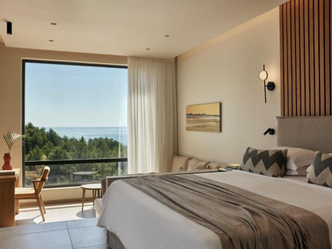 Celestial All Suites Spa Hotel 5*
