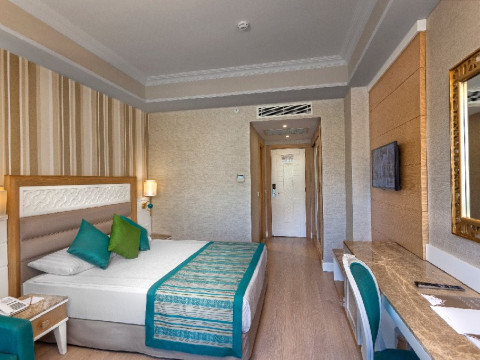 KARMIR RESORT SPA