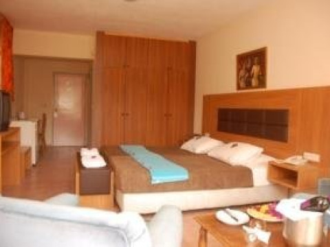 BEGONVILLE HOTEL