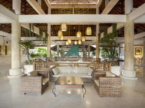 Sol Beach House Benoa Bali