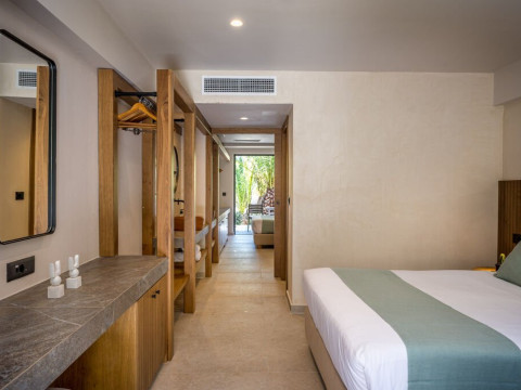 STELLA VILLAGE SEASIDE HOTEL 