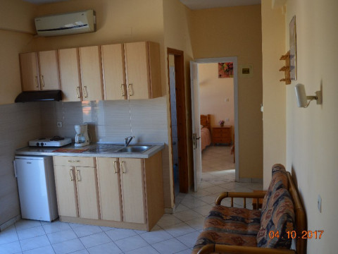 VIRGINIA apartments - studios (Anaxos)