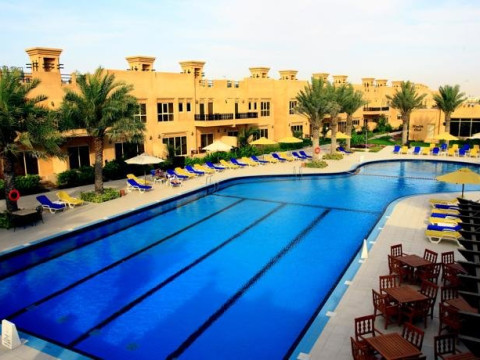 Al Hamra Village Golf& Beach Resort