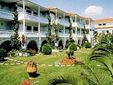 Porfi Beach Hotel (Nikiti, Sithonia)
